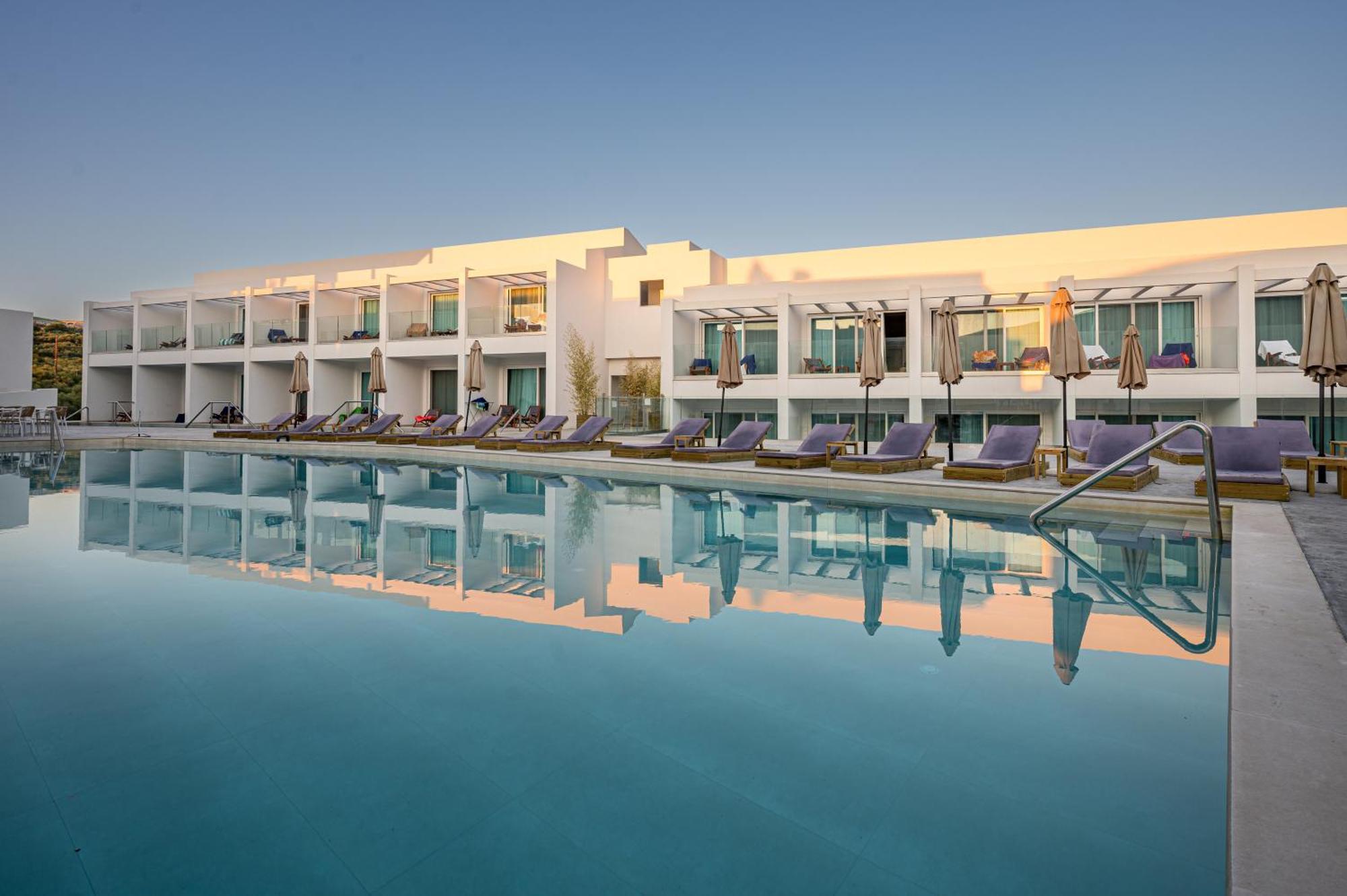 Mirage Bleu Hotel Tragáki Kültér fotó