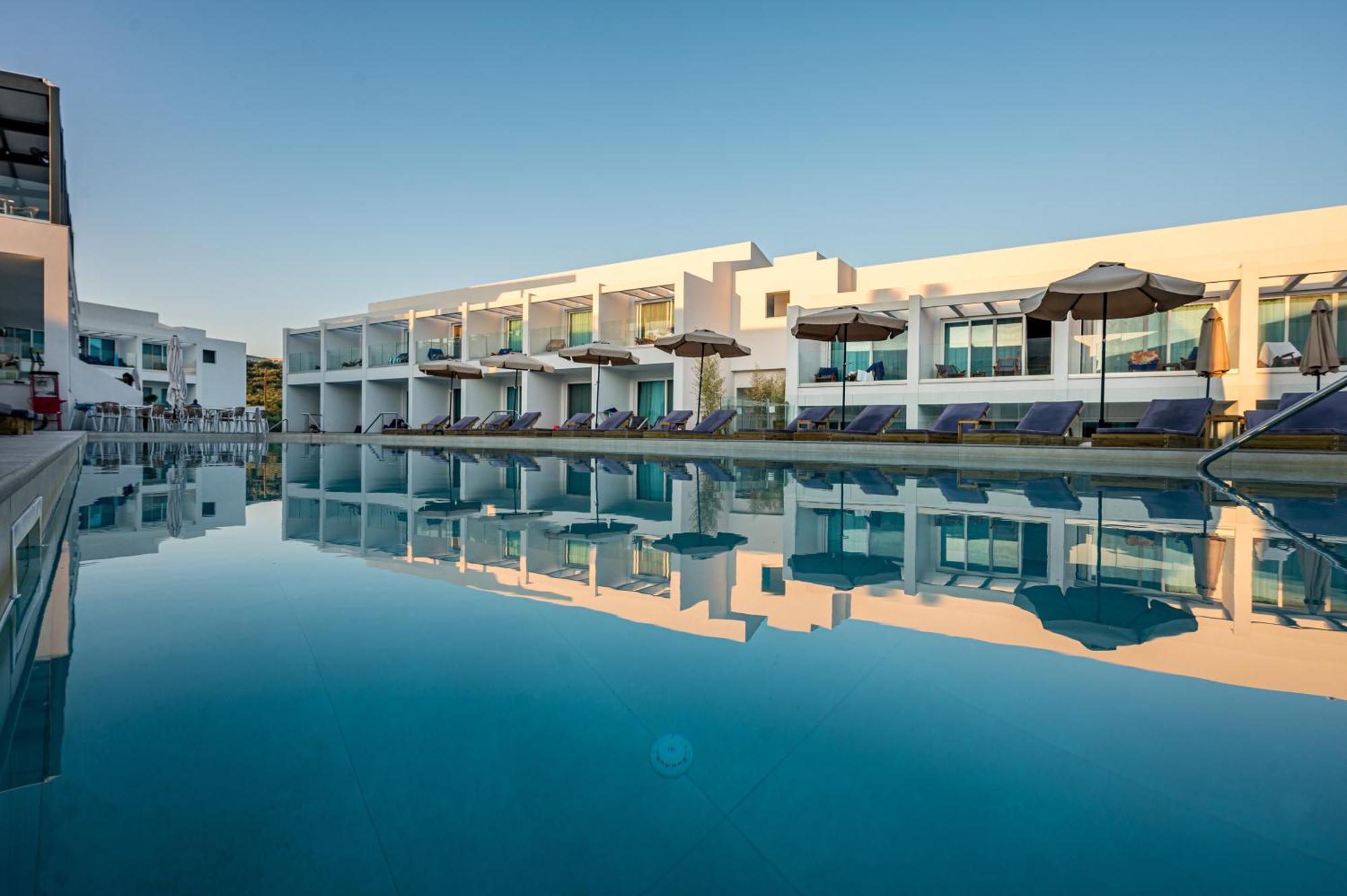 Mirage Bleu Hotel Tragáki Kültér fotó